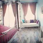 Beyaz Tas Butik 2*
