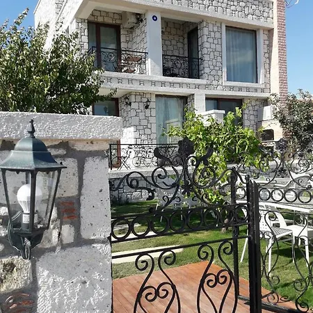 فندق Beyaz Tas Butik Ayvalı