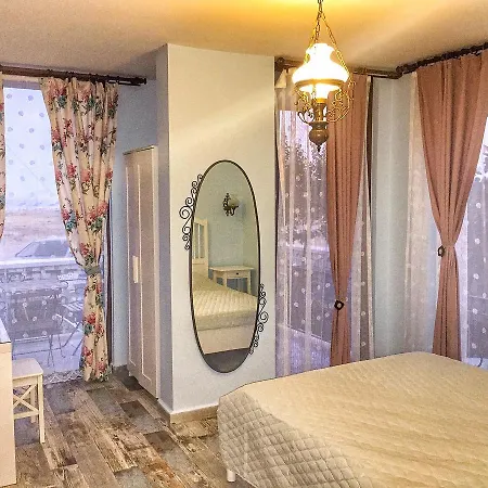 Beyaz Tas Butik فندق Ayvalı