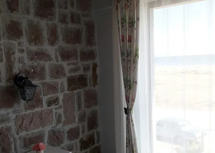 Отель Beyaz Tas Butik Айвалык